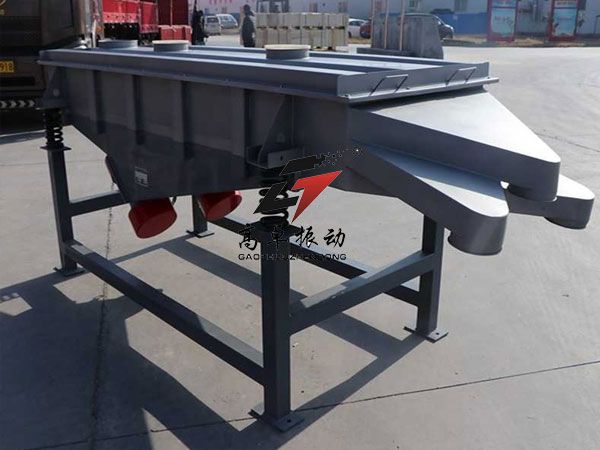 如何正确安装和维护弹跳球直线振动筛？